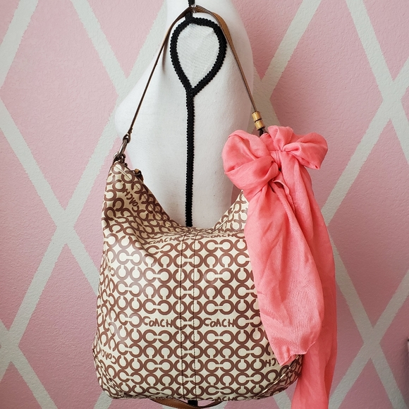Coach Handbags - COACH 🐎 Leah Opt Art Coated Canvas Crossbody